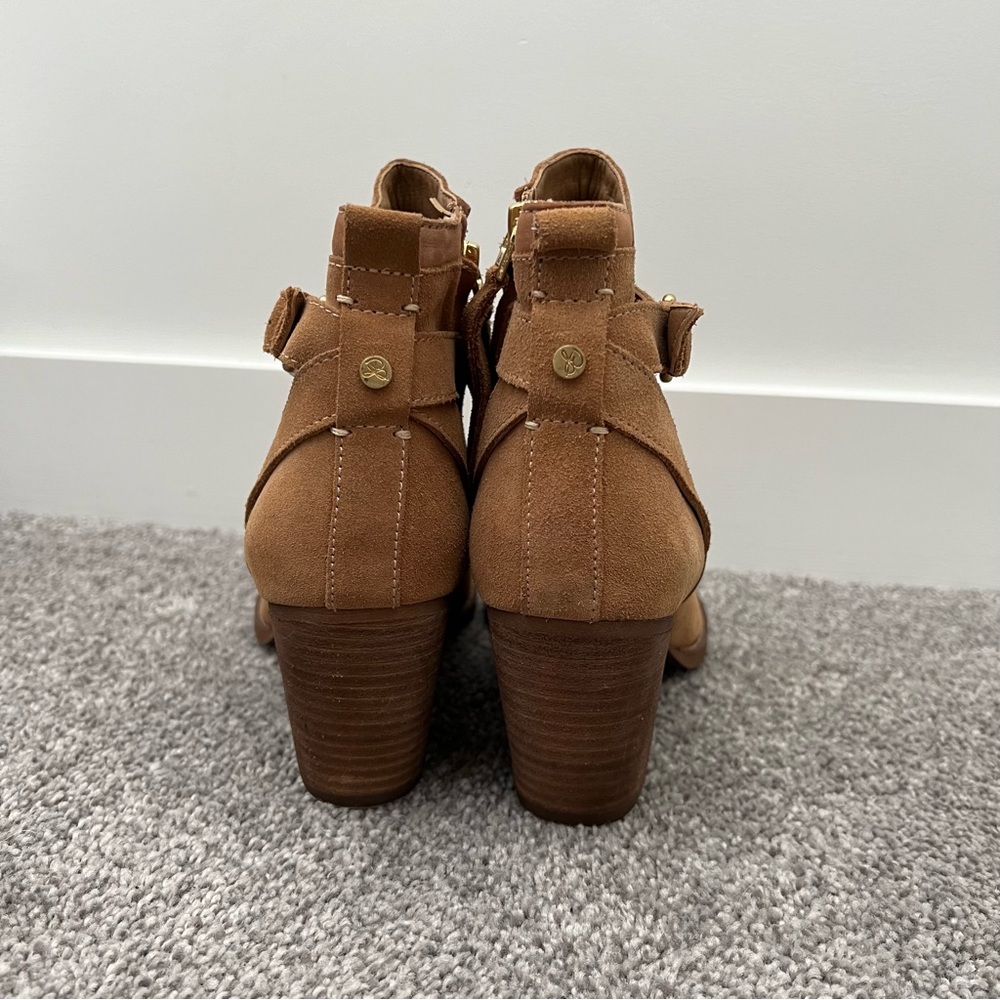 ⭐️Sam Edelman Booties - Picture 2 of 7